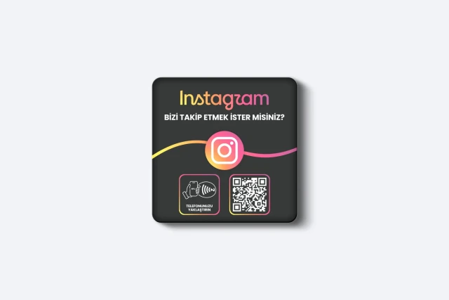 Instagram Takip Kartı - 3mm Pleksi - NFC & QR Özellikli - Kare (Siyah)